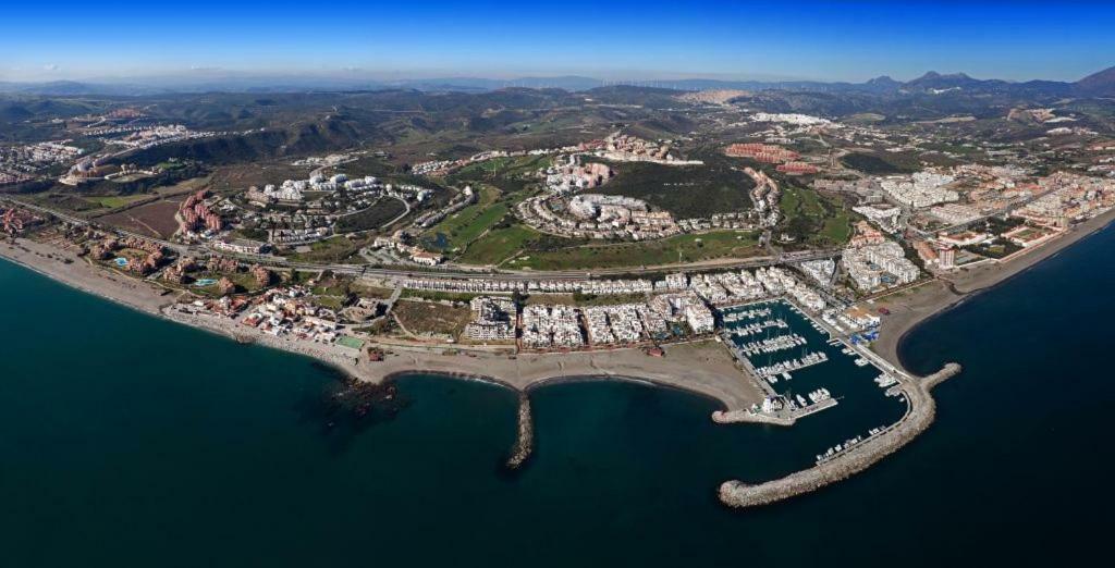 Beach Apartment Marina Duquesa Manilva Bagian luar foto