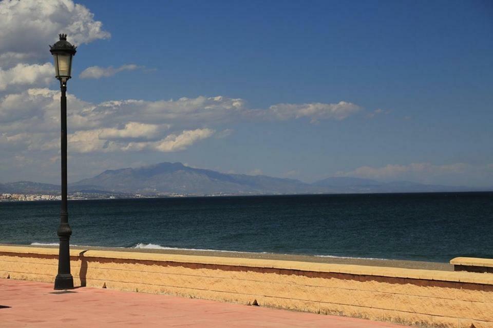 Beach Apartment Marina Duquesa Manilva Bagian luar foto